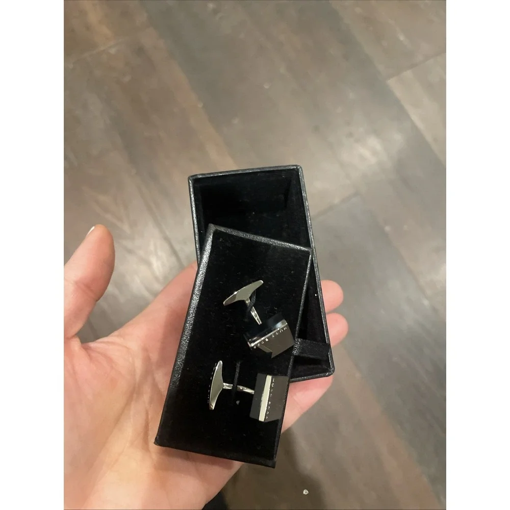 Hugo Boss Cufflinks Silver Tone Square – Excellent Condition